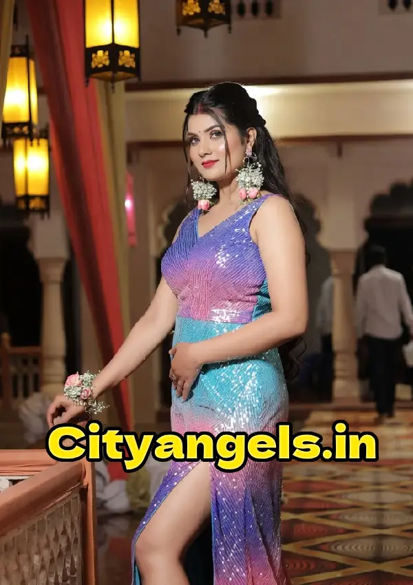 Ritika Bansal housewife call girl in Goregaon Mumbai